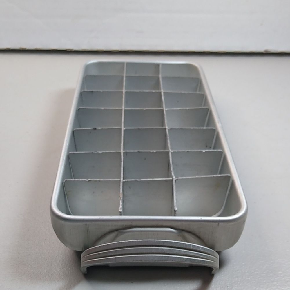 Vintage Aluminum Silver Ice Cube Tray Cottagecore Grandmacore Countrycore